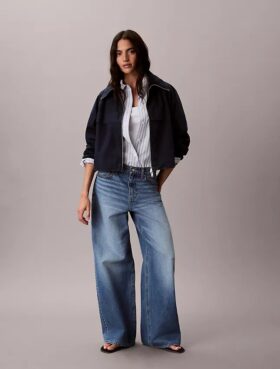 Vindjacka i denim Vindjacka i denim
