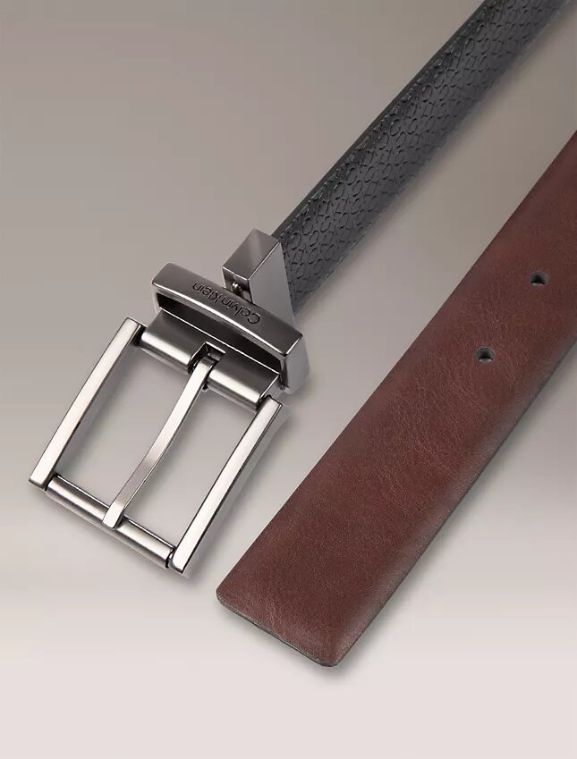 Vändbart bälte med monogramlogotyp över hela ytan Vändbart bälte med monogramlogotyp över hela ytan