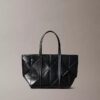 Vävd mini-tote-väska med axelrem Vävd mini-tote-väska med axelrem