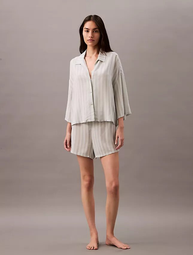 Vävda sovshorts i viskos Vävda sovshorts i viskos
